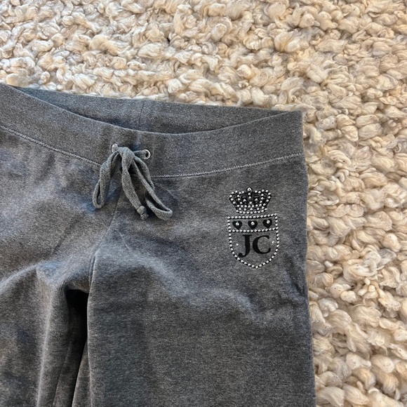 Juicy Couture lounge pants - Picture 2 of 4